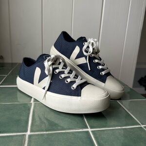 Veja Wata II Low Sneaker—Natutico Pierre
